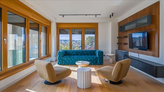 Dizajniran bez greske. Vrhunski pogled.