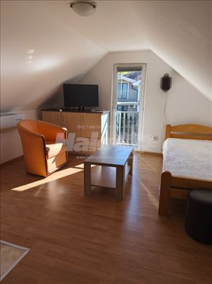 Garsonjera, Višnjička banja, Beograd