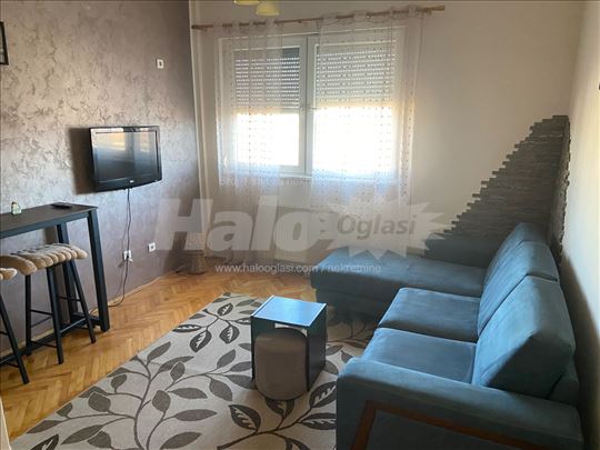 Izdajem stan u Kraljevu