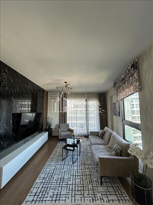 Izdavanje stana sa impozantnim pogledom u BW Terra