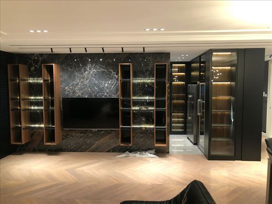 Luksuzan četvorosoban stan u Braničevskoj ulici