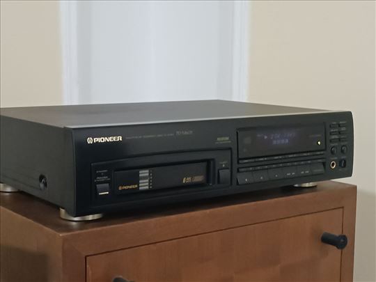 Pioneer PD-M 603 6-disc CD Player