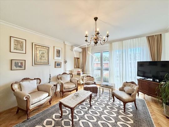 Prostran i svetao dupleks na Vidikovcu ID#12699