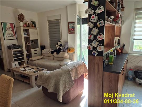 Stara Pazova, Stari Banovci – Pere Čodanovića