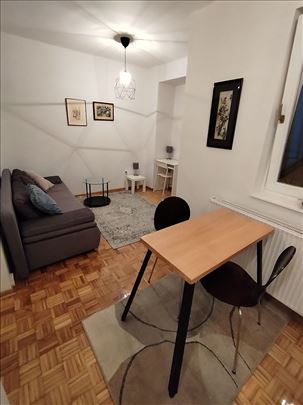 Top, Arena, studio, terasa, namešten i opremljen