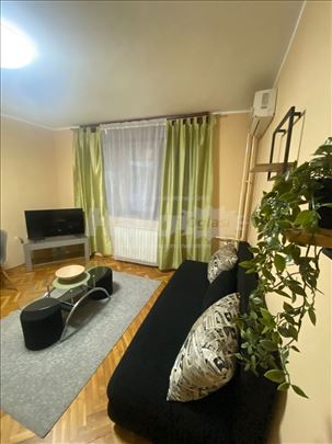 Top jednosoban stan na Grbavici!