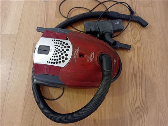 usisivac lg turbo plus 1700w 