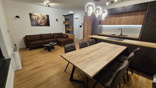 Zvezdara,lux u novogradnji sa garažom ID#18793