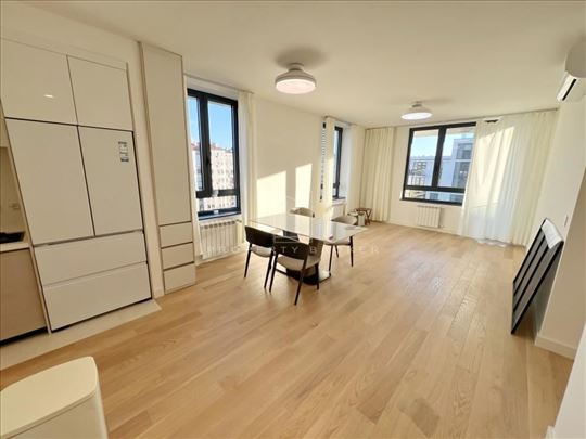 BW Lumia, svetao, odmah useljiv, gm ID#4192