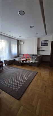 Dvoiposoban stan - 73m2 - Podbara