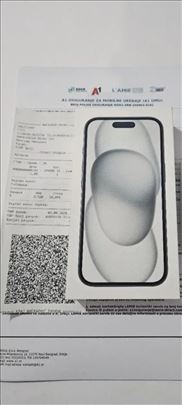iPhone 15 128gb Nov crne boje kupljen u A1 vakum