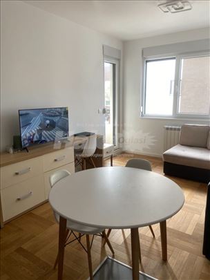 Izdavanje-stan kapetana Milosa Žunjića