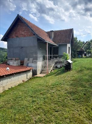 Kuća na prodaju kod Požege -Zdravčići