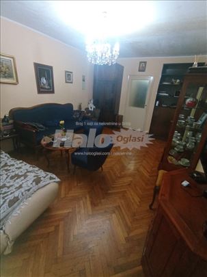 Lep i komforan dvosoban stan na Miljakovcu – ideal