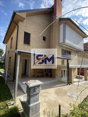 Leštane, odlična useljiva kuća 241m2