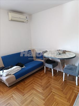 Namešten dvosoban Novi Sad, Centar