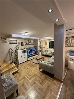 Petosoban stan, renoviran