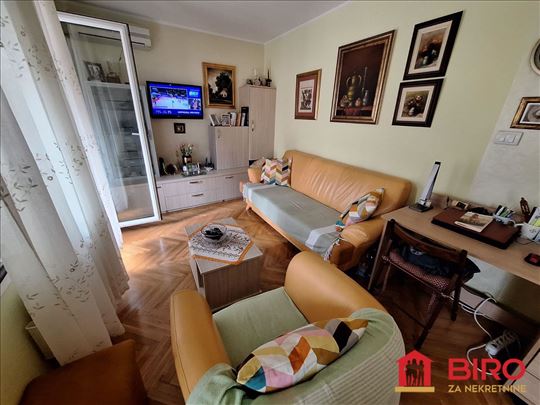 Stan,NOVI SAD,SAJAM,kv: 40.00, € 123600, ID: 10127