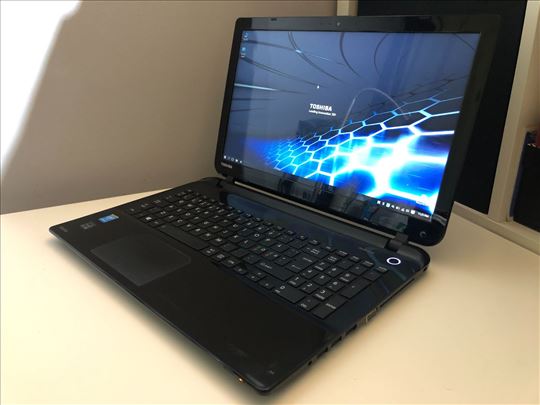 Toshiba L50/i7-5500U/8GB DDR3/750GB HDD/Dobra bat/