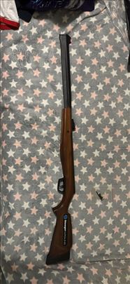 Vazdušna puška, kal. 4,5 mm — 305 m/s, kao nova 