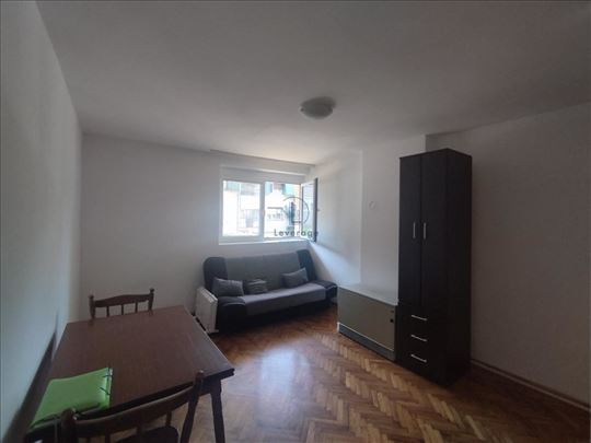 Višnjička Banja, 22 m2