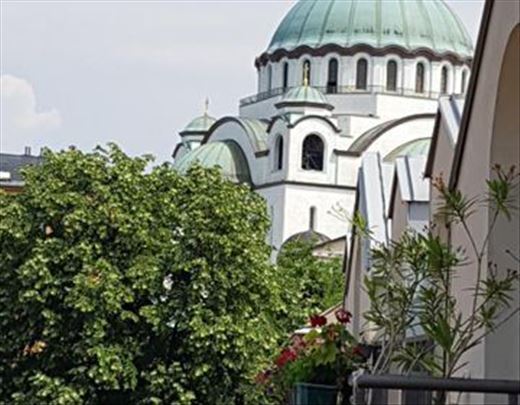 Vračar, Karadjorđev park, stan plus 2 garaže