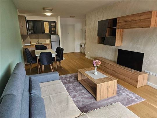 Vrtovi Ceraka, 74m2, 3.0, NOV, namešten 