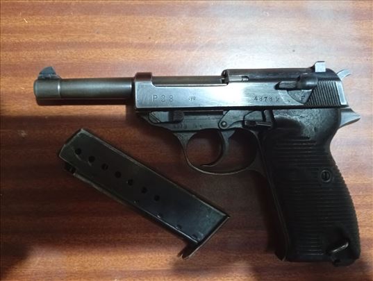 Walter p38 (trofejni)