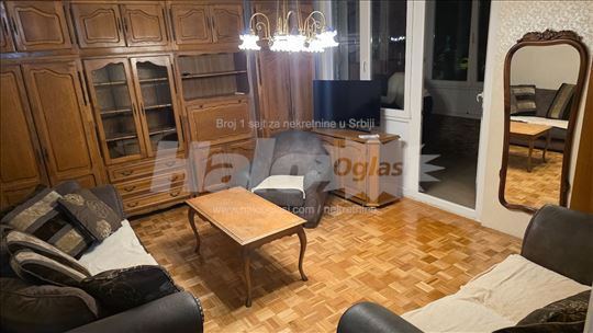 1.0 Studenski grad, namešten, odmah useljiv