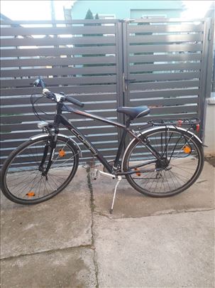 Bicikl Aluminijum 28 gume kao nov