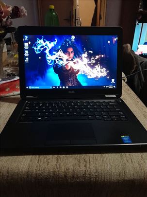 Dell Latitude E5250 - i5 5th gen/120 Gb SSD
