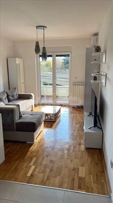 Hala Pionir, Palilula,  1.0 stan, 36m2