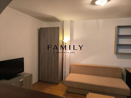 Izdaje se jednoiposoban stan na Podbari, 44m2, 450