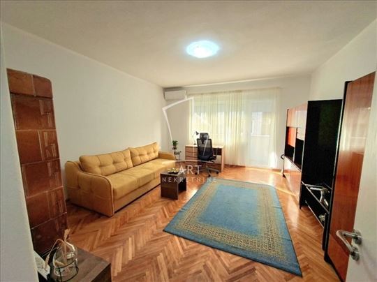 Namešten stan na odličnoj lokaciji ID#12741