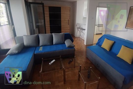 Odličan jednosoban stan na Medakoviću