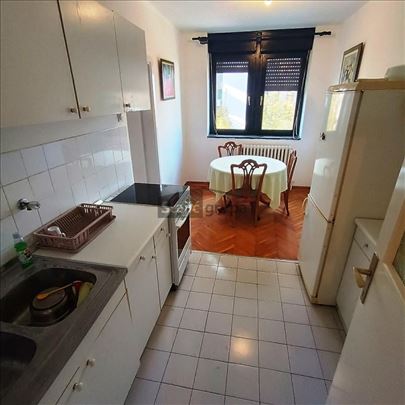 Odmah useljiv 1.0 stan, Cerak Vinogradi