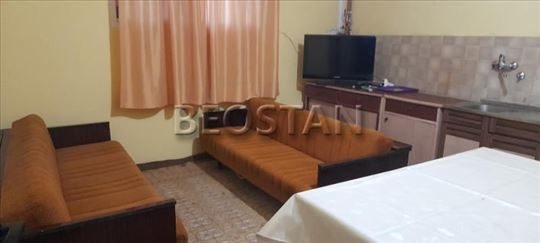 Širi centar - Dobanovci #64955