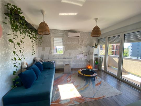 Stan 56m2, novogradnja 25. Maj, Mladenovac