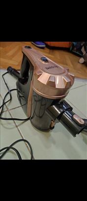 Usisivač ručni Beldray 600 W dobar kompletan 