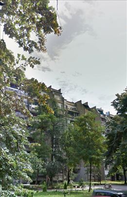 Arena top stan na najboljoj lokaciji komp.renovira