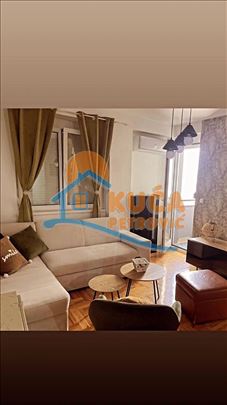 Izdaje se jednoiposoban stan u naselju Vagres,  42