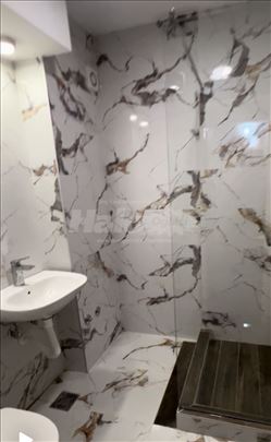 Izdajem stan - TRGOVAČKA - novo kupatilo+PVC