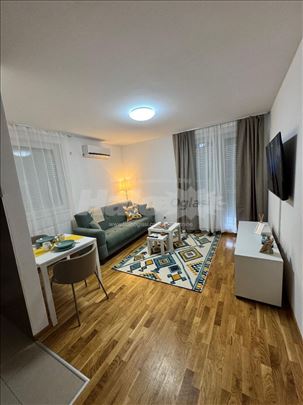 Kaludjerica centar – moderno namešten stan 37 m2