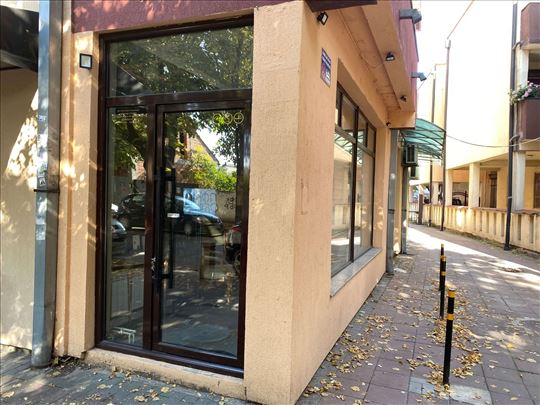 Lokal 32m² Obrenovac – Centar