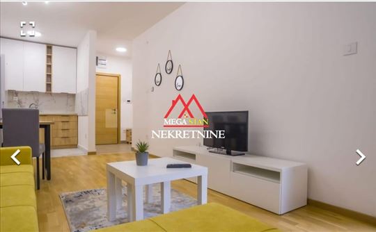 📢Opremljen dvoiposoban stan – Square Garden