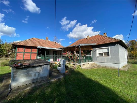 Porodično domaćinstvo na 1,8ha - Poljane Obrenovac