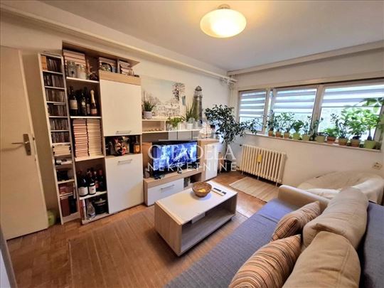 Skojevsko naselje - Luke Vojvodića ID#2155