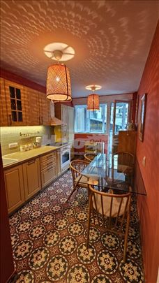 Stan Kralja Milana, Stari Grad, Centar