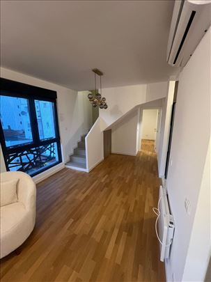 67 m² - Dimitrija Tucovića, ZIRA, DUPLEX + garaža