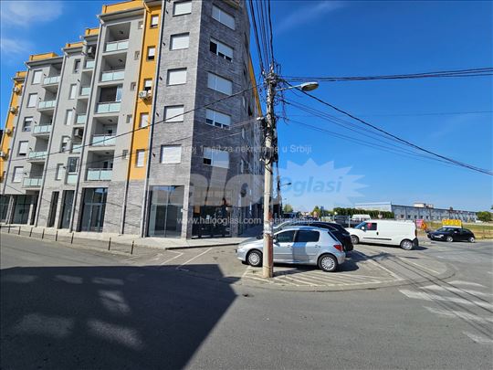 Altina namesten stan 54m2